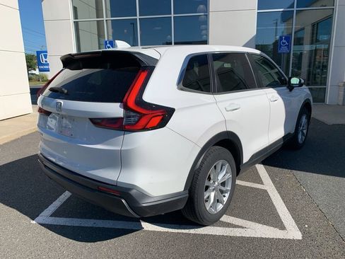 Certified 2024 Honda CR-V EX image 3