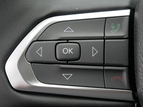 New 2026 Jeep Compass Limited image 15