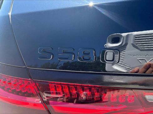 Used 2022 Mercedes-Benz S 580 4MATIC Sedan image 30