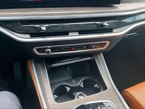 Used 2024 BMW X5 xDrive40i w/ Parking Assistance Package AWD/4WD image 23