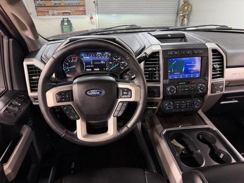Used 2020 Ford F250 Lariat AWD/4WD image 22