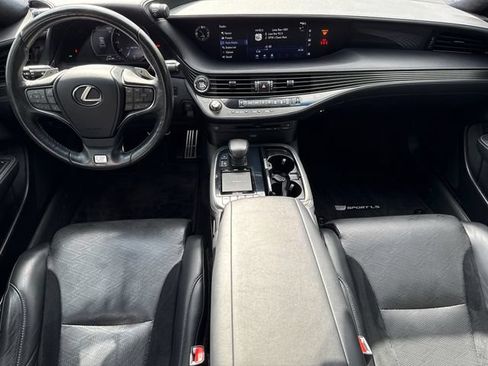 Used 2018 Lexus LS 500 F Sport w/ Performance Package RWD image 11