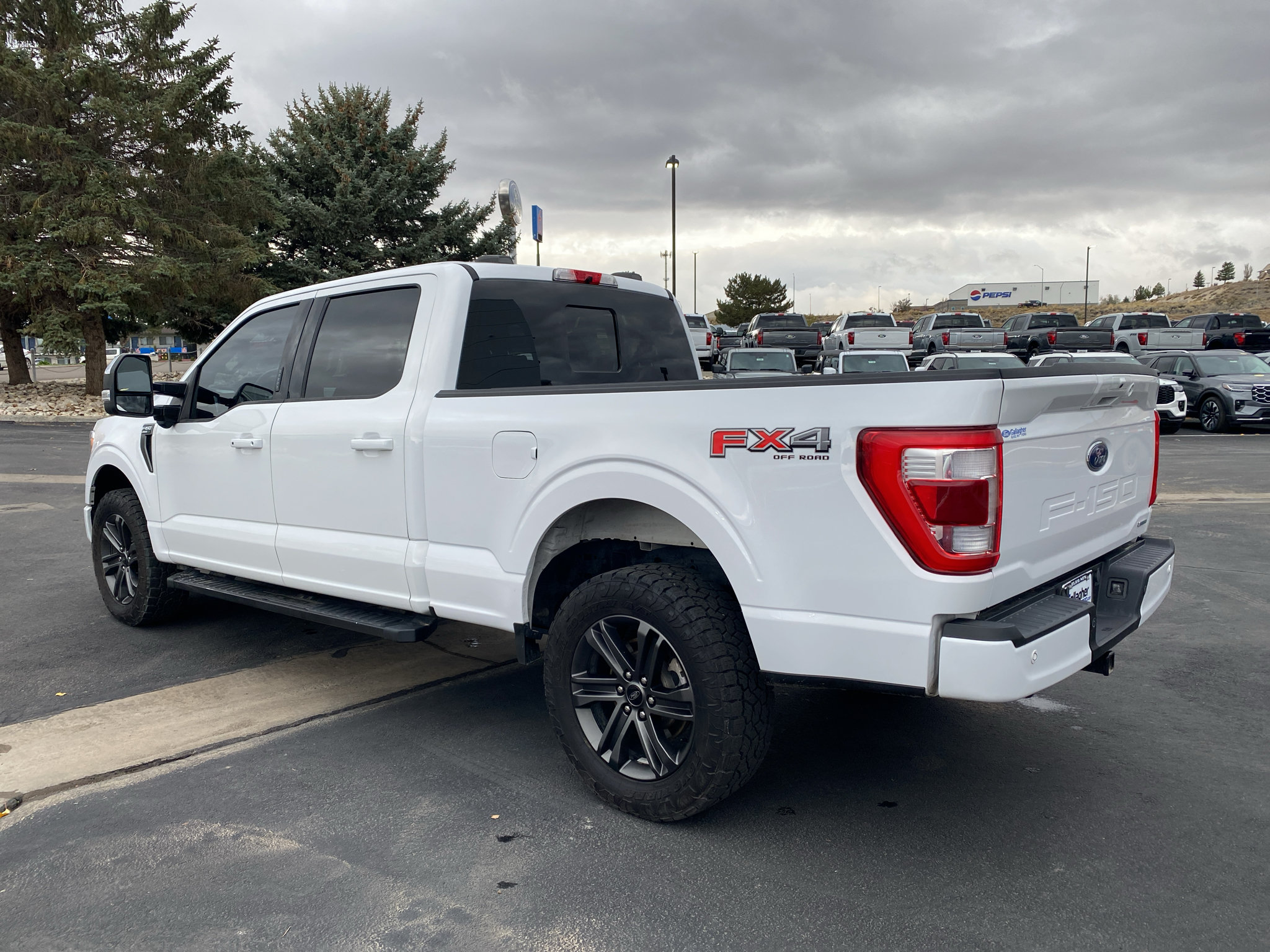 Certified 2022 Ford F150 Lariat w/ Max Trailer Tow Package AWD/4WD image 30