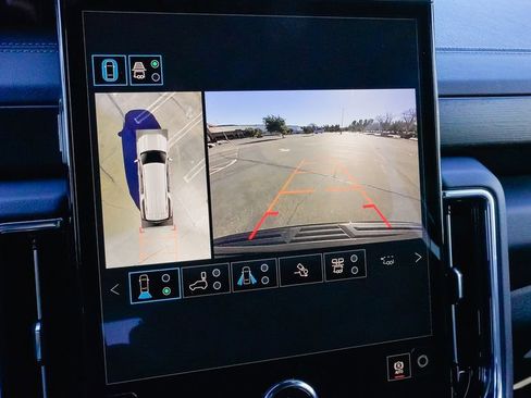 New 2026 GMC Yukon XL Denali w/ Denali Reserve Package image 28