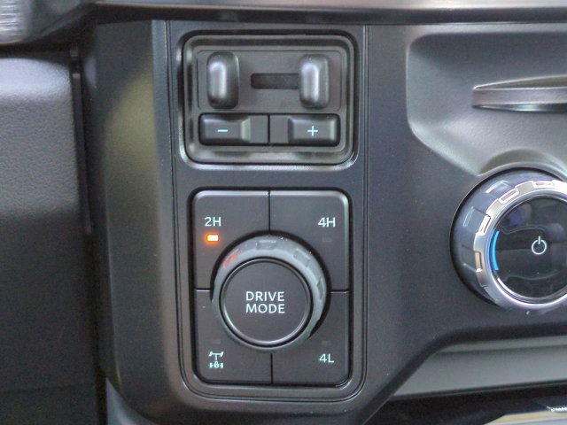 New 2026 Ford F250 Lariat w/ Black Appearance Package AWD/4WD image 29