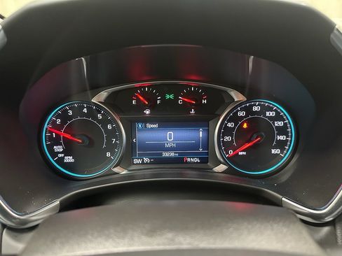 Certified 2024 Chevrolet Equinox LT w/ LPO, Floor Liner Package image 26