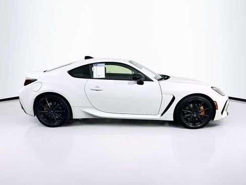 Used 2025 Subaru BRZ tS image 9