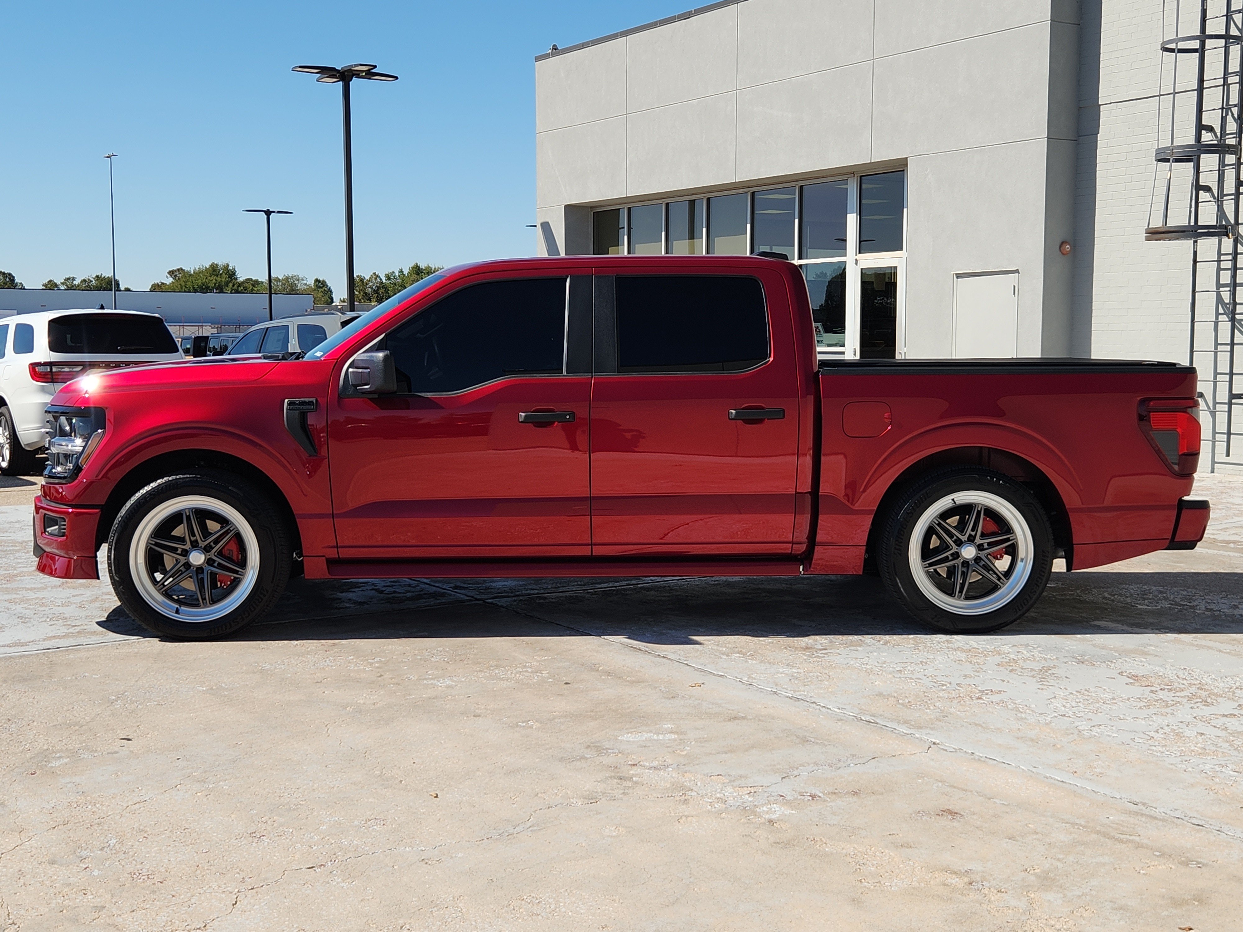 Used 2026 Ford F150 STX w/ F-150 LOBO Package AWD/4WD image 5