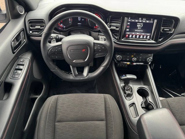 Used 2023 Dodge Durango GT w/ Blacktop Package AWD/4WD image 15
