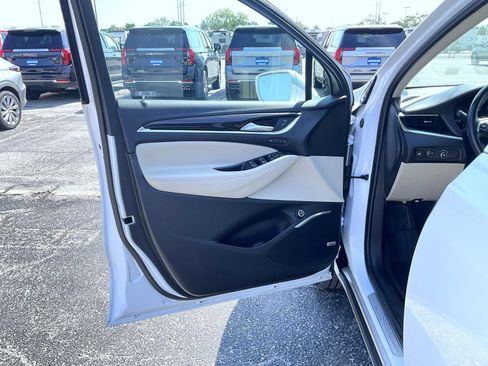 Certified 2020 Buick Enclave Premium AWD/4WD image 9