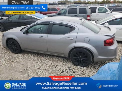 Used 2014 Dodge Avenger SE w/ Blacktop Package image 3