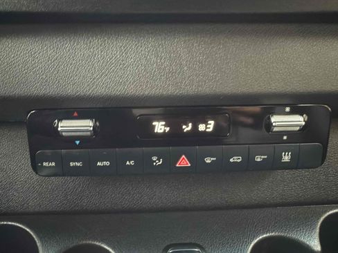 Used 2023 Mercedes-Benz Sprinter 2500 image 43