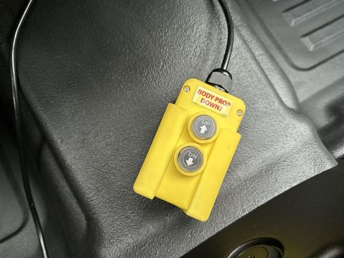 New 2025 GMC Sierra 3500 Pro w/ Convenience Package image 19