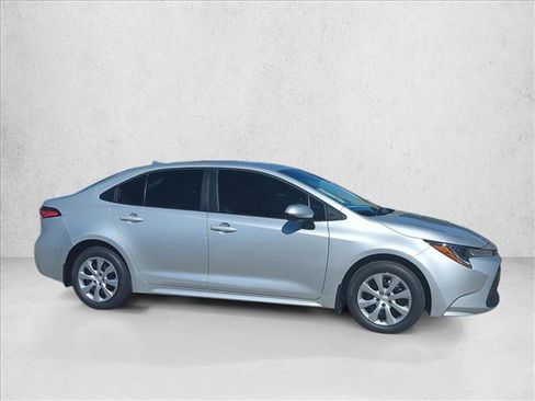 New 2026 Toyota Corolla LE image 4