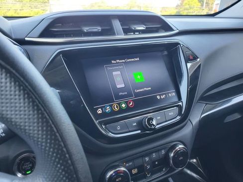 Certified 2023 Chevrolet TrailBlazer LT w/ Convenience Package AWD/4WD image 30