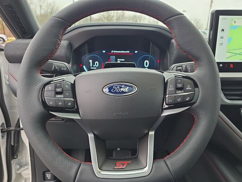 New 2026 Ford Explorer ST image 19