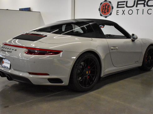 Used 2019 Porsche 911 Targa 4 GTS AWD/4WD image 40