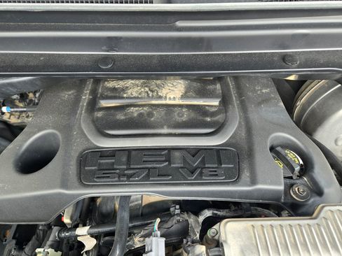 Used 2022 RAM 1500 Laramie image 64