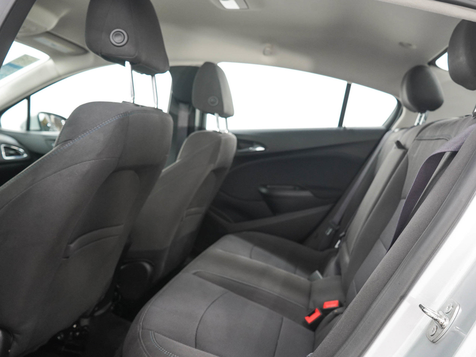 Used 2016 Chevrolet Cruze LT FWD image 13
