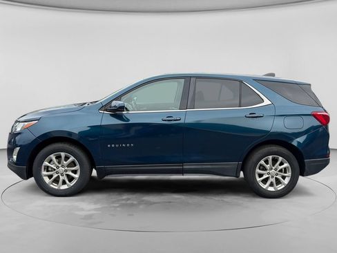 Used 2020 Chevrolet Equinox LT w/ Driver Convenience Package FWD image 3