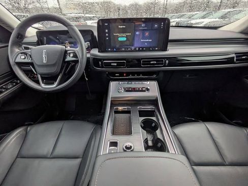 New 2025 Lincoln Aviator 2WD w/ Jet Appearance Package image 12