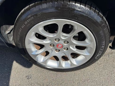 Used 2000 Jaguar XK8 Convertible image 14