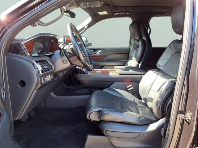 Used 2022 Lincoln Navigator L Reserve AWD/4WD image 18