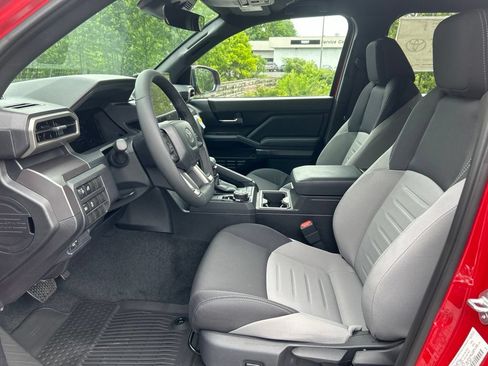 New 2026 Toyota Tacoma TRD Off-Road AWD/4WD image 9