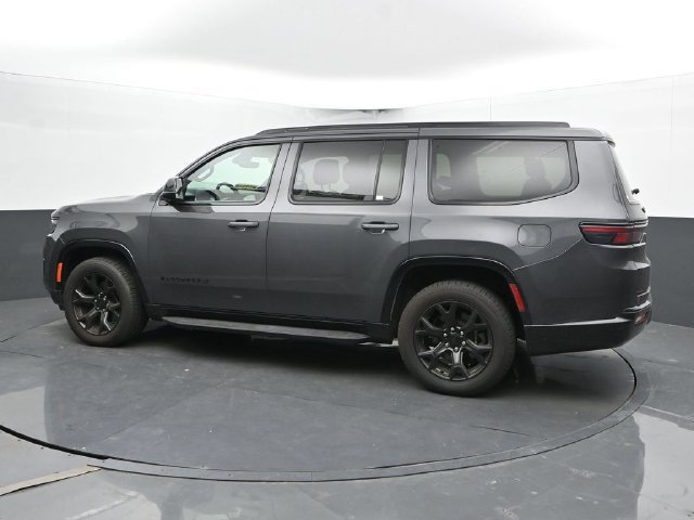 Used 2024 Jeep Wagoneer Series II AWD/4WD image 9