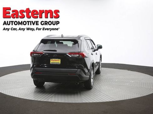 Used 2021 Toyota RAV4 LE image 37