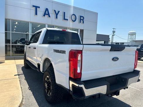 Used 2025 Ford F250 XLT w/ Tremor Off-Road Package AWD/4WD image 11
