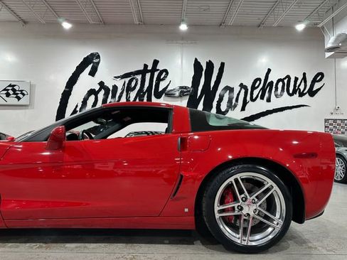 Used 2008 Chevrolet Corvette Z06 w/ Preferred Equipment Group RWD image 7