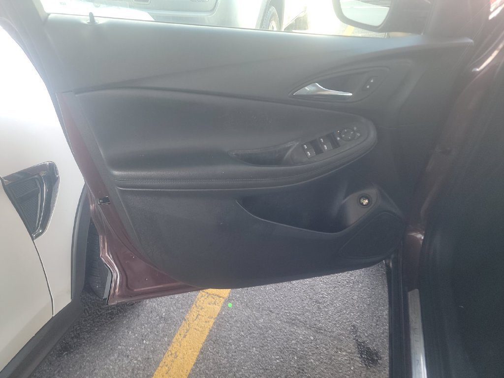Used 2023 Buick Encore GX Select FWD image 9
