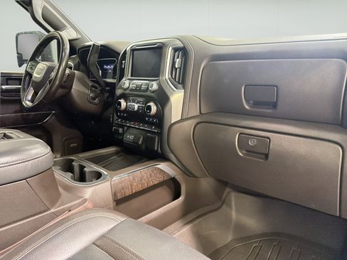 Used 2020 GMC Sierra 2500 Denali w/ Technology Package AWD/4WD image 15