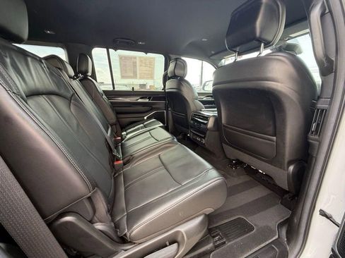 Used 2022 Jeep Wagoneer Series I w/ Convenience Group I AWD/4WD image 25