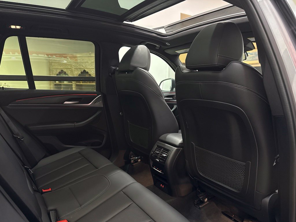 Used 2023 BMW X3 xDrive30i w/ Premium Package AWD/4WD image 30