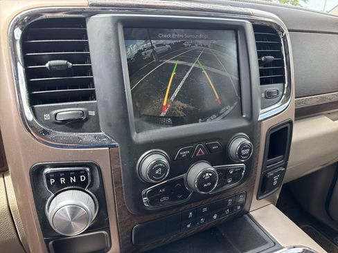 Used 2017 RAM 1500 Laramie Longhorn RWD image 21