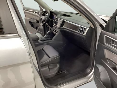 Certified 2023 Volkswagen Atlas SE AWD/4WD image 9