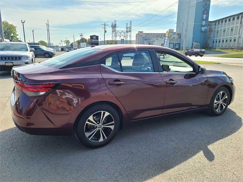 Used 2022 Nissan Sentra SV image 6