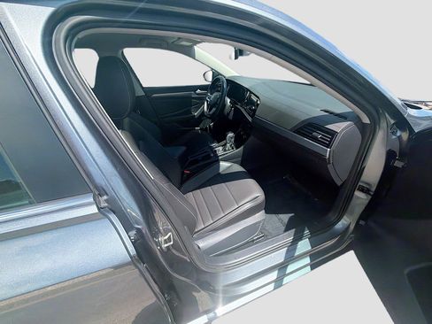 Used 2022 Volkswagen Jetta SE FWD image 30