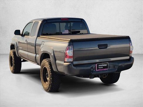 Used 2013 Toyota Tacoma PreRunner w/ TRD Sport Pkg RWD image 7