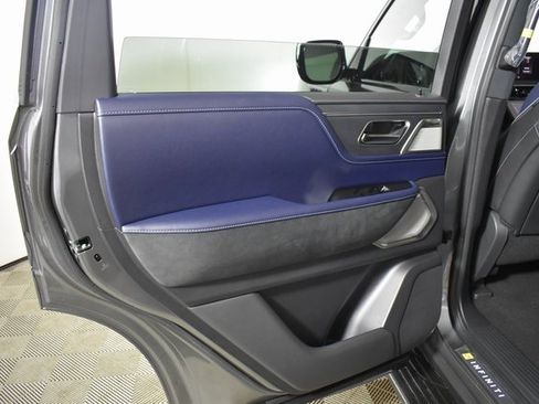 New 2026 INFINITI QX80 4WD image 11