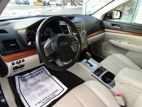 Used 2013 Subaru Outback 3.6R Limited w/ Moonroof Pkg image 46
