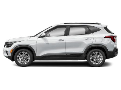 Used 2025 Kia Seltos S image 3