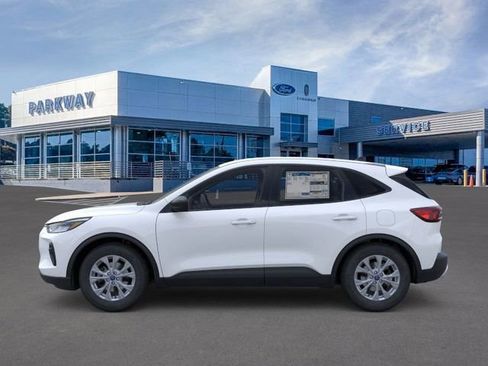 New 2026 Ford Escape Active image 3