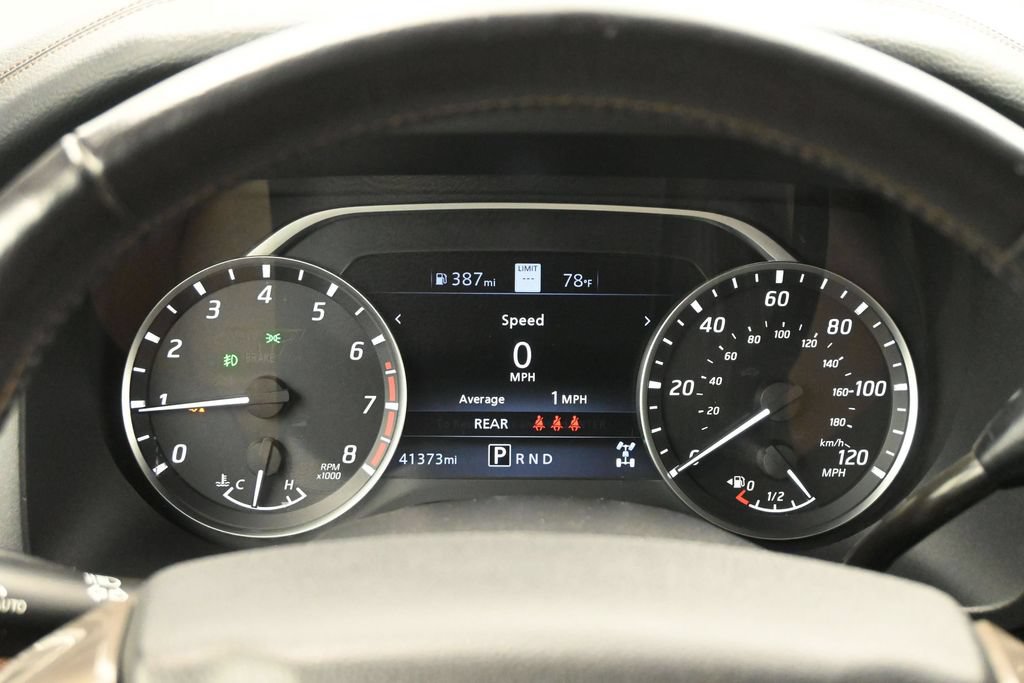 Used 2023 Nissan Titan Platinum Reserve w/ Moonroof Package AWD/4WD image 9