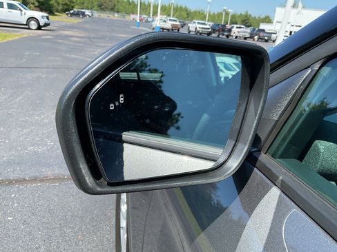 New 2026 Ford Explorer Active RWD image 14