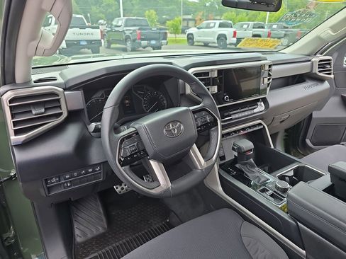 Used 2022 Toyota Tundra SR5 image 16