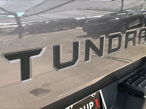 Used 2023 Toyota Tundra Platinum w/ Advanced Package AWD/4WD image 31