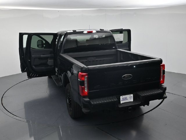New 2026 Ford F350 Lariat w/ Black Appearance Package AWD/4WD image 49